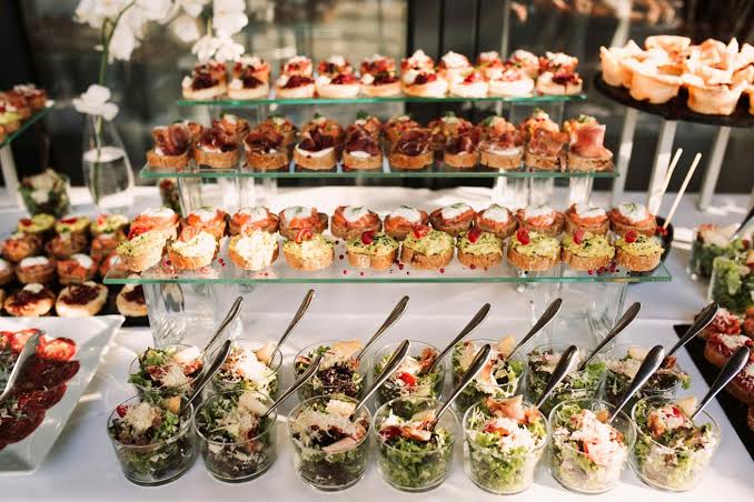 Have SWEETS on their SWEET moments